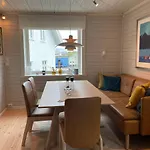 House Kapellbakken 3 Bedrooms With Sea View * Nyksund