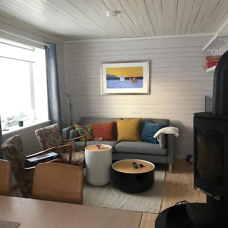 Dom wakacyjny House Kapellbakken 3 Bedrooms With Sea View