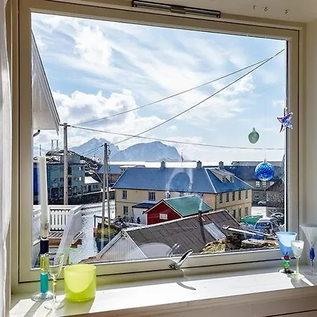 House Kapellbakken 3 Bedrooms With Sea View *