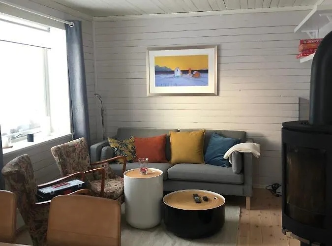 בית נופש House Kapellbakken 3 Bedrooms With Sea View