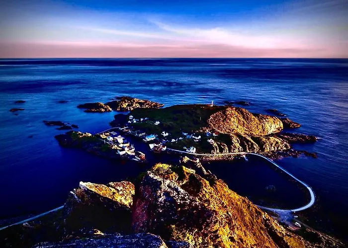 House Kapellbakken 3 Bedrooms With Sea View בית נופש Nyksund